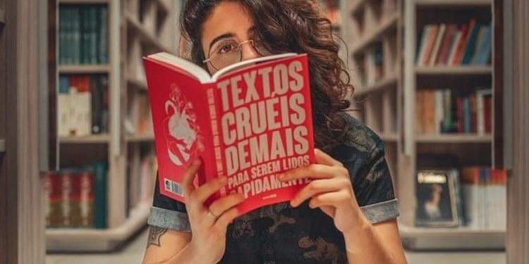 ΤΟ ΔΙΑΒΑΣΜΑ ΜΑΣ ΚΑΝΕΙ ΠΙΟ ΕΛΚΥΣΤΙΚΟΥΣ