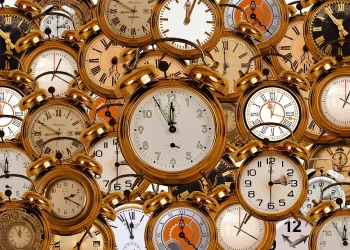 ΔΙΤΤΗ Η ΕΠΙΔΡΑΣΗ ΤΟΥ ΧΡΟΝΟΥ ΣΤΙΣ ΖΩΕΣ ΜΑΣ