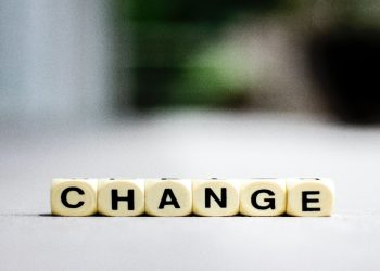 «Η ΑΛΛΑΓΗ ΕΙΝΑΙ ΑΝΑΠΟΦΕΥΚΤΗ»