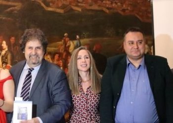Ο ΛΕΟΝΤΙΟΣ ΠΕΤΜΕΖΑΣ ΚΑΙ Ο ΣΤΑΘΗΣ ΛΙΩΤΗΣ ΠΡΟΕΔΡΟΙ ΣΕ ΝΕΟ ΔΙΑΓΩΝΙΣΜΟ ΠΟΙΗΣΗΣ ΚΑΙ ΔΙΗΓΗΜΑΤΟΣ